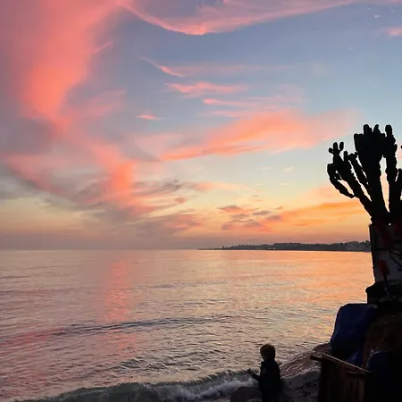 Διαμέρισμα Modern Penthouse In With Pool