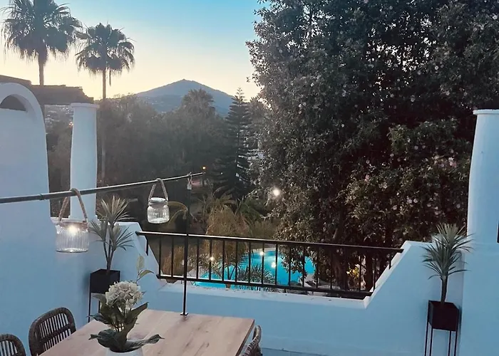 아파트 Modern Penthouse In With Pool 마르베야