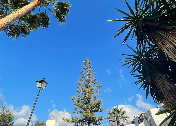 Modern Penthouse In With Pool 마르베야