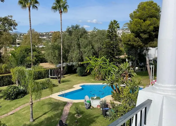 Modern Penthouse In With Pool *